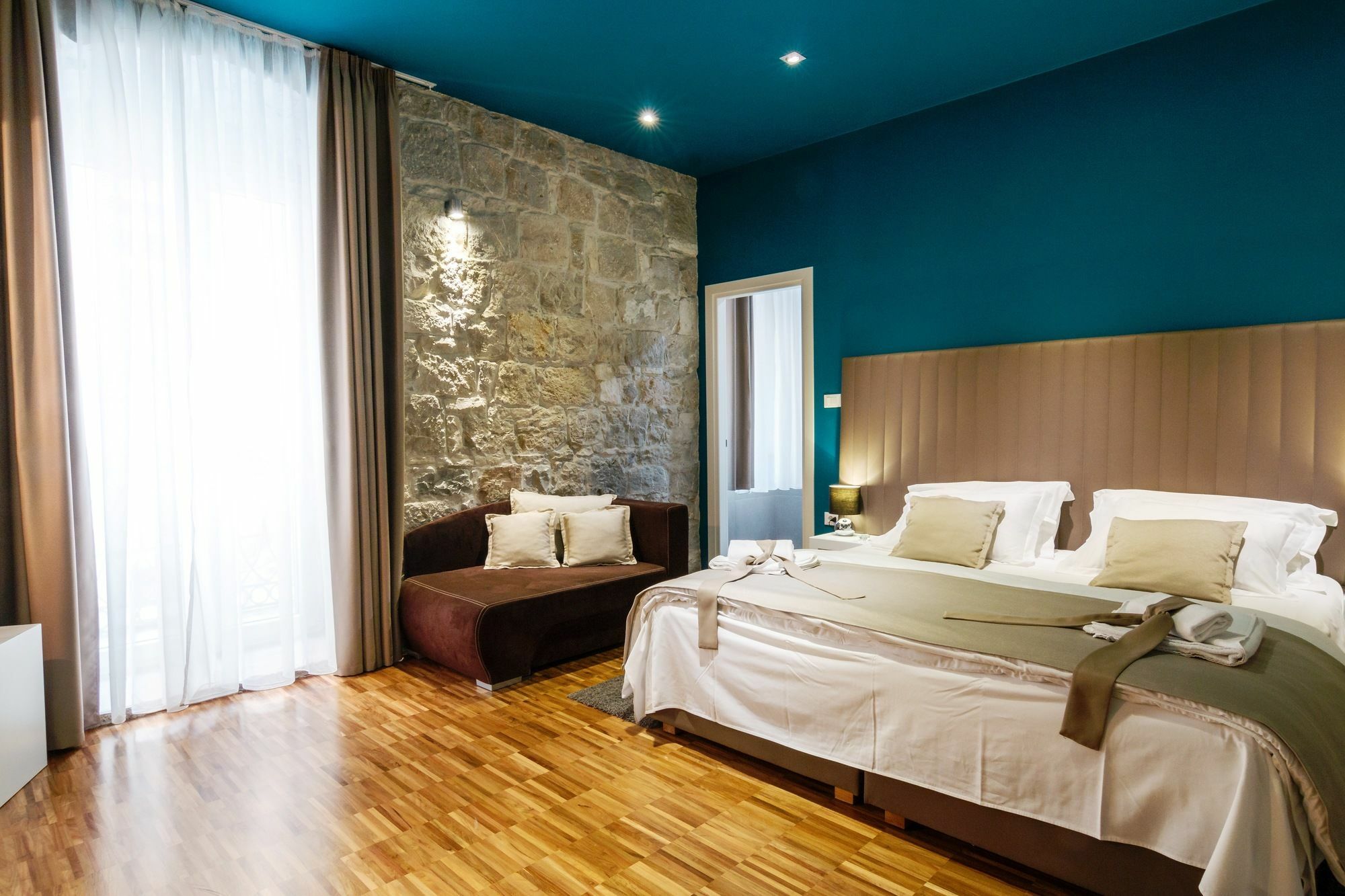 Riva Luxury Hiša za goste