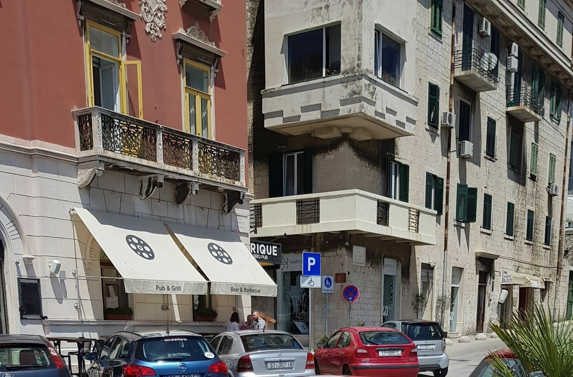 Riva Luxury Hiša za goste 4*